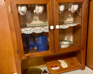 HOOSIER CABINET HUTCH - HAND-CRAFTED BY JOE ANDREWS