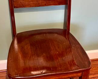 VINTAGE LIBRARY CHAIR