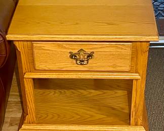 OAK END TABLE/NIGHT STAND - HAND-CRAFTED BY JOE ANDREWS