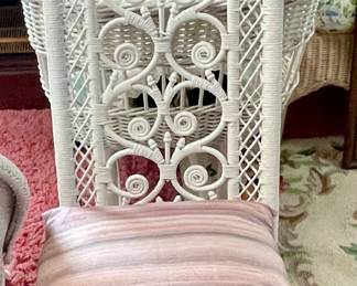ANTIQUE WICKER CHAIR