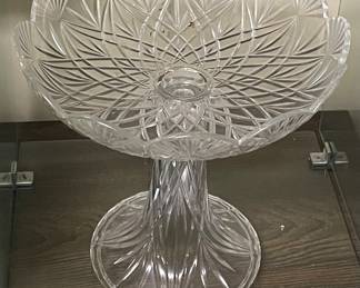 LARGE GLASS COMPOTE