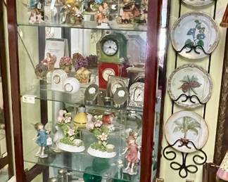 VINTAGE COLLECTIBLES - HUMMEL, CLOCKS, LARGE CANDLE PILLAR & MORE, MISCELLANEOUS DECOR/ACCENTS