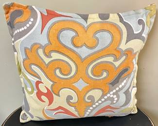 MOD PILLOW