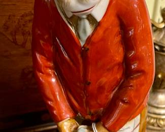 GOLFING MONKEY FIGURE