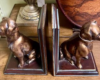 BOOKENDS