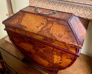 "CRADLE" BOX