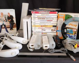 Nintendo Wii video games and console lot