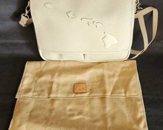 Hawaii Lanai Transit purse and bag