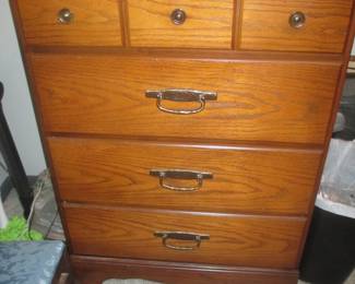 Basset Oak Dresser