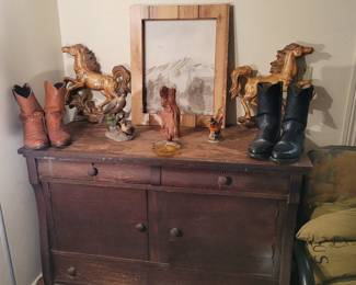 Vintage Chalk Ware Horses