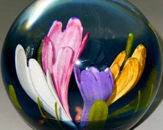 Art Glass Tulip Symphony Paperweight, Scotland