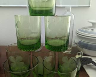 Green Etched Clover Glasses Vintage Neiman Marcus Irish Shamrock Four Leaf Clover Cocktail Tumblers Barware St Patrick's Day Ireland Cups