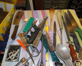 Many useful knives, both for commercial use and for home use as well.