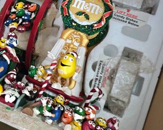 M&M Christmas