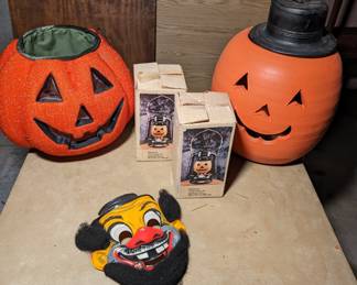 Vintage Halloween Items