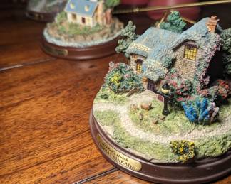 Thomas Kincade Houses