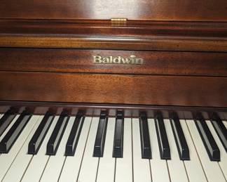 Baldwin Console Piano