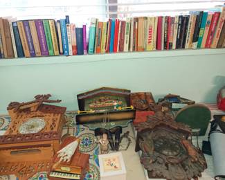 Cuckoo clocks and books