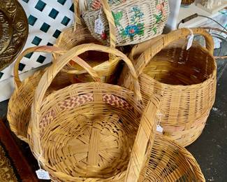 Vintage Easter Baskets 