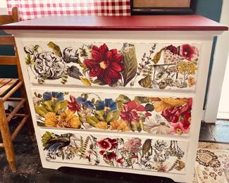 3 drawer chest 