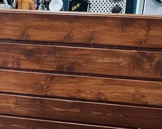 Queen size headboard - Primitive/Rustic 