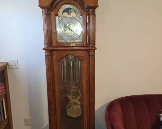 Sligh Grandfather clock (working)