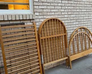 VERMONT TUBBS Solid OAK Twin Bed Frame  and Crib. 