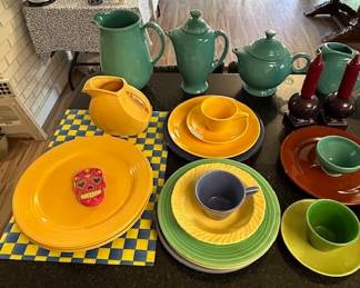 Vintage, dishware and pottery