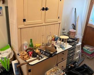 Complete Hoosier Cabinet. 