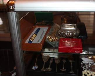 collector spoons, table lighters, fountain and ball point pens