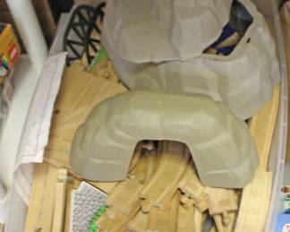 Kid Kraft Train Track Tunnels