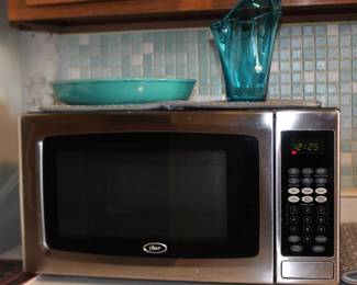 Acqua Vase, Bowl Oster4 Microwave Oven