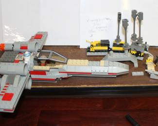 Lego 7140 Lego XWing Fighter with 4 Figures