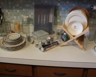 Knife Set, Glasses, Dishes