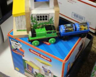 Thomas Sodo Honey Train with Depot