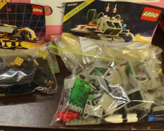 Lego 6876 Alienator, 6940 Alien Moon Stalker