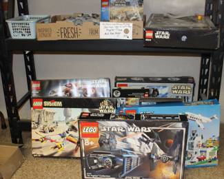 Lego Star Wars Millennium Falcon 4504 Box and Manual, Fragile Boxes on Bottom precently empty