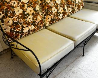 1960s 5pc patio grouping/
Needs fresh upholstery 