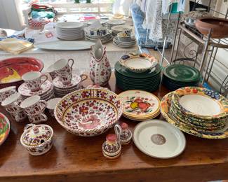 Decorative items for sale during in-person shopping Friday & Saturday only.