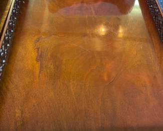 $900  Online purchase available starting at 9 am sharp until 4pm Thursday.   Click message icon for instructions.   Scully and Scully flame mahogany tea table with framed edge.  34”l X 22”w X 29”h.  Currently $3000 new online plus tax and shipping. This is not onsite.