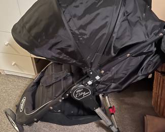 $160. City Mini Quick Fold Stroller.  Presale available starting at 9 am sharp until 4pm Thursday.  Click message icon for instructions.  