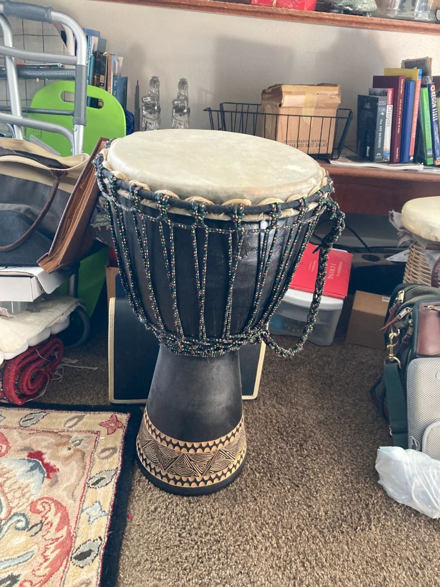 Eclectic duplex in Salem, OR starts on 4/5/2024