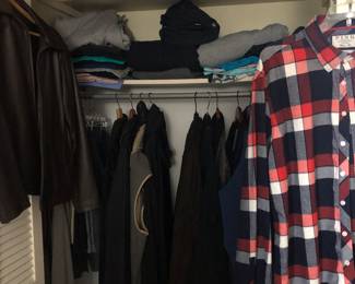 Men’s clothing mostly small to medium