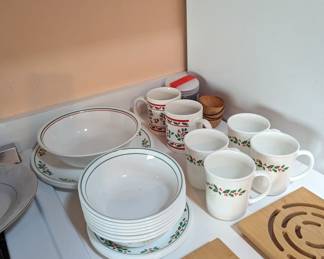 Christmas Corelle  Winter Holly