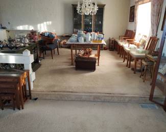 Watch your step up into the dining area...