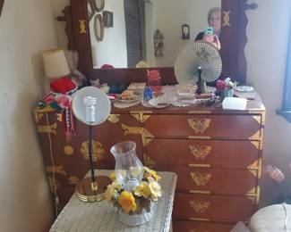(1) Asian dresser with mirror
