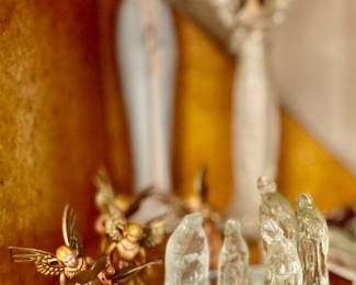 Nativity glass scene, angels & more.