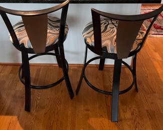 Pr. Bar stools.
