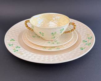 Belleek pl. setting.