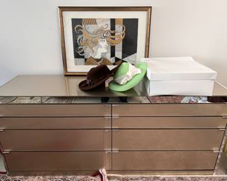 Dresser, 2 hats, print.